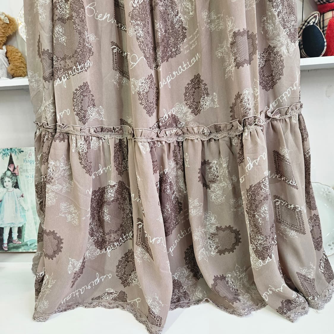 (Axes Femme) 초코밀크 레이스프린트 캉캉 롱스커트 상품이미지4