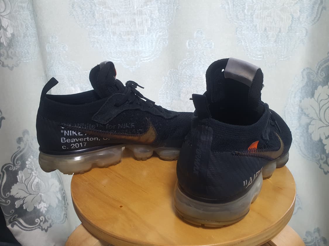 나이키 에어 오프화이트 X 베이퍼맥스 V2 280 상품이미지6