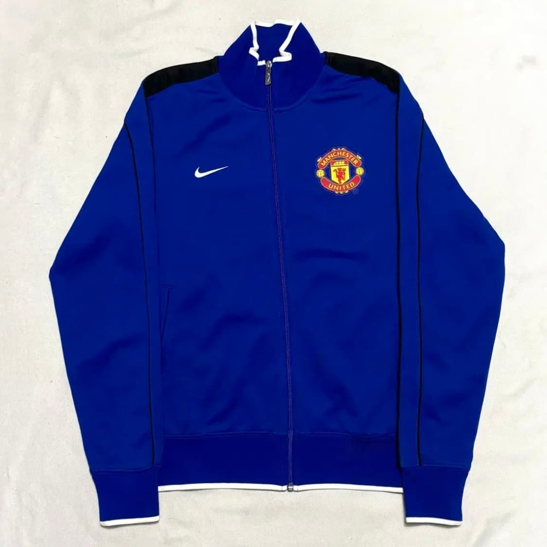 나이키 맨체스터유나이티드 블루 트랙탑 상품이미지2