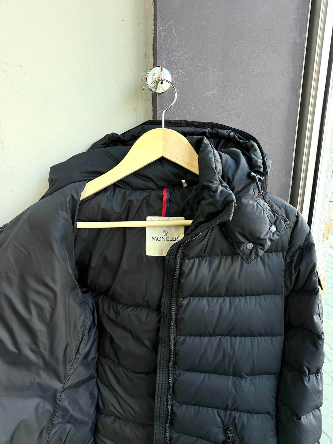 .1/ 몽클레어 모카 메트 구스다운 후디 롱패딩 상품이미지7