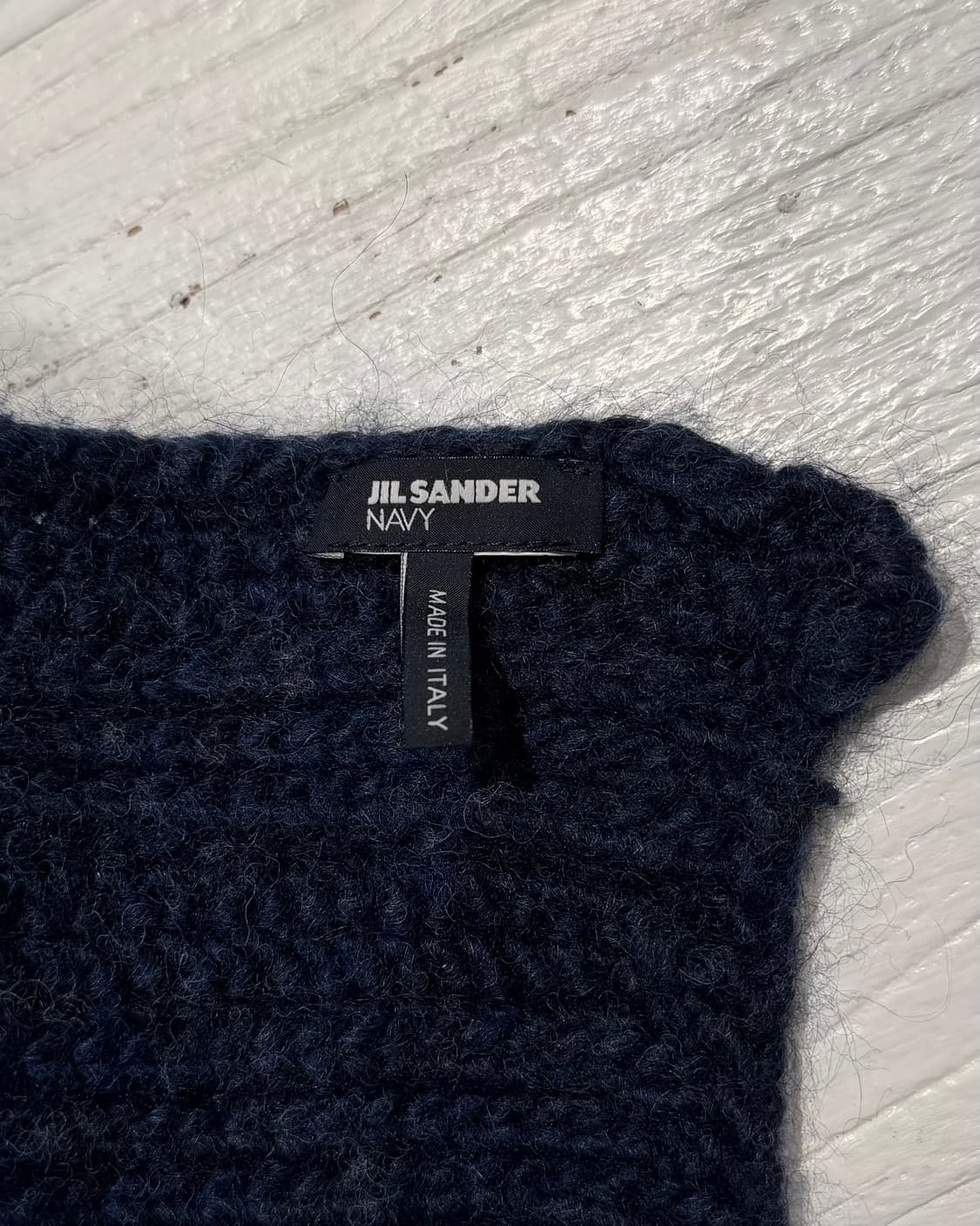 질샌더 네이비블루 배색 머플러 상품이미지5