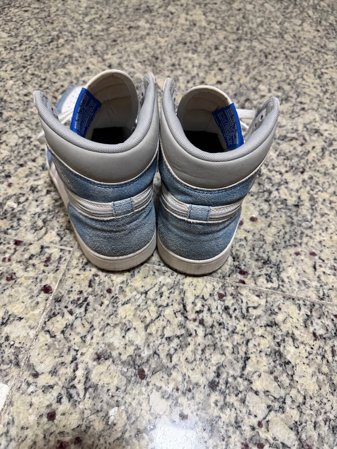 조던 1 레트로 하이 OG 하이퍼 로얄 상품이미지5