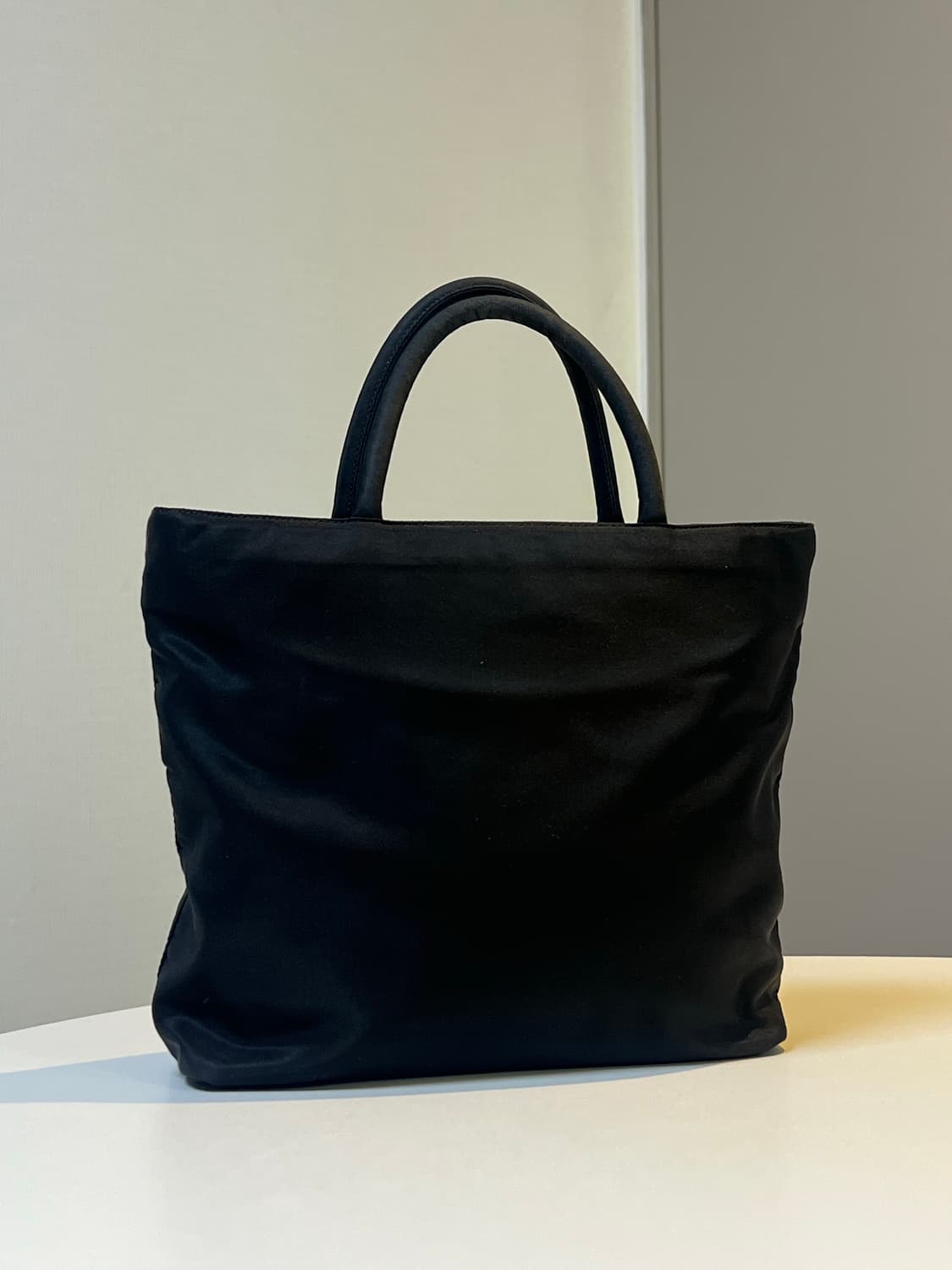 프라다 나일론 토트백 상품이미지5