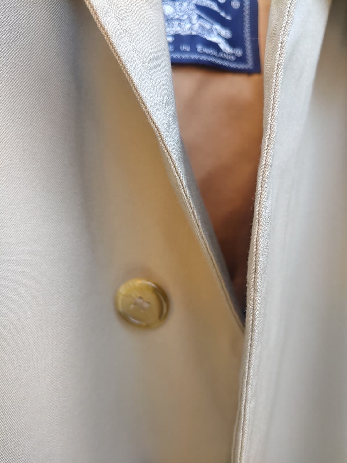 버버리 래글런 코트 상품이미지6