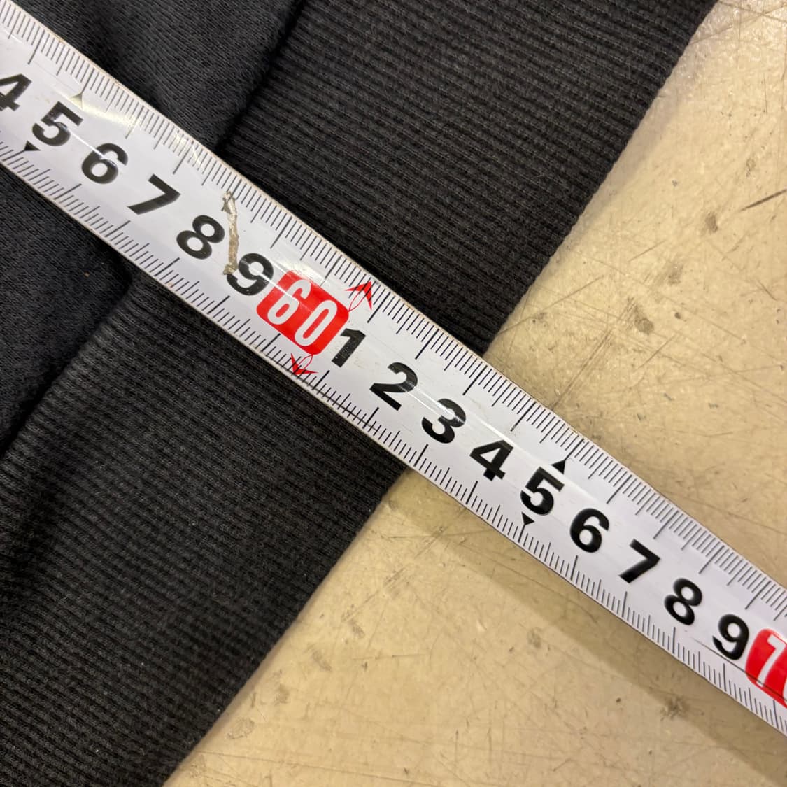 언더아머 빅로고 블랙 후드티 상품이미지4