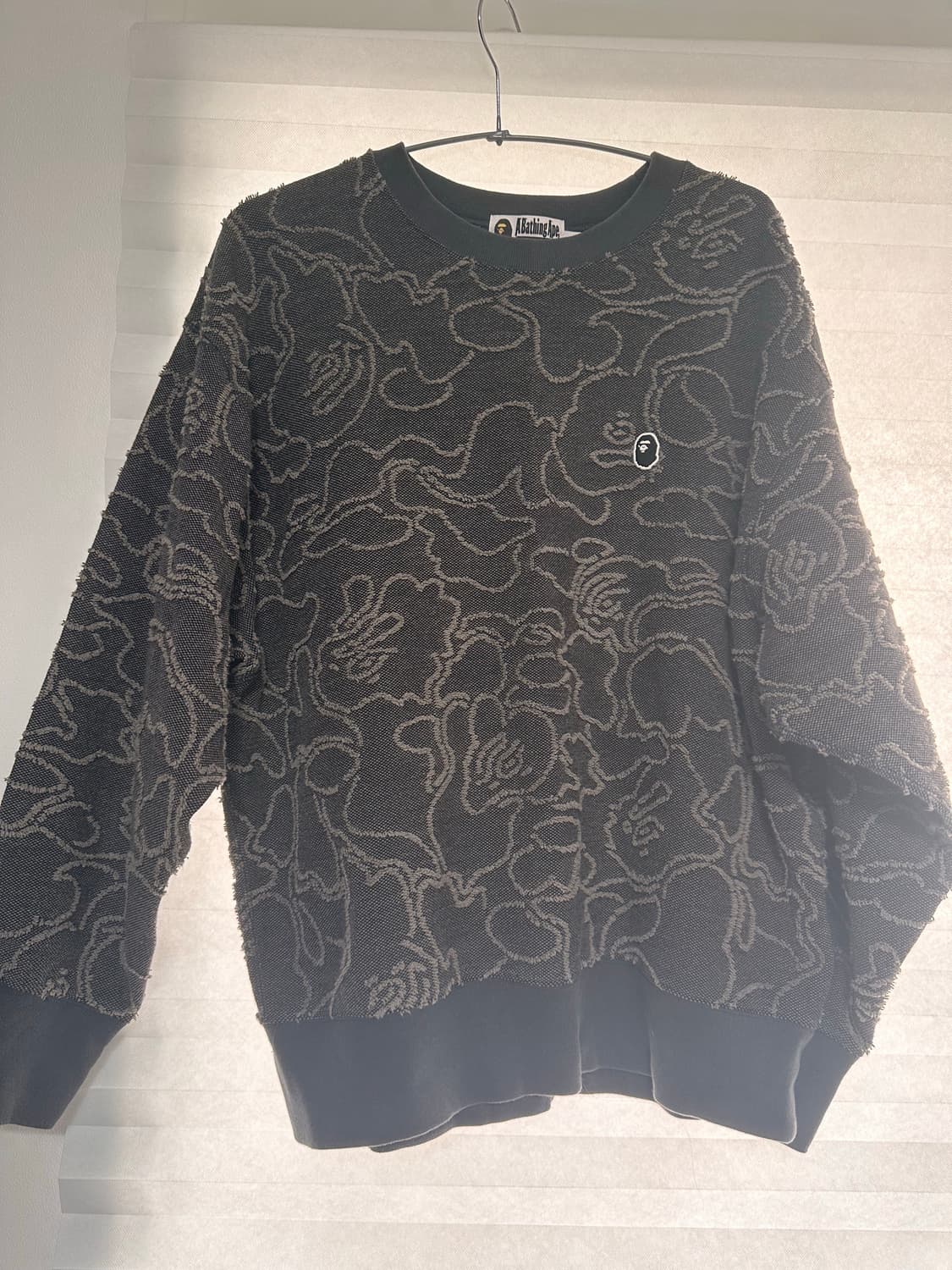 베이프[bape]네온 카모 스웻 상품이미지1