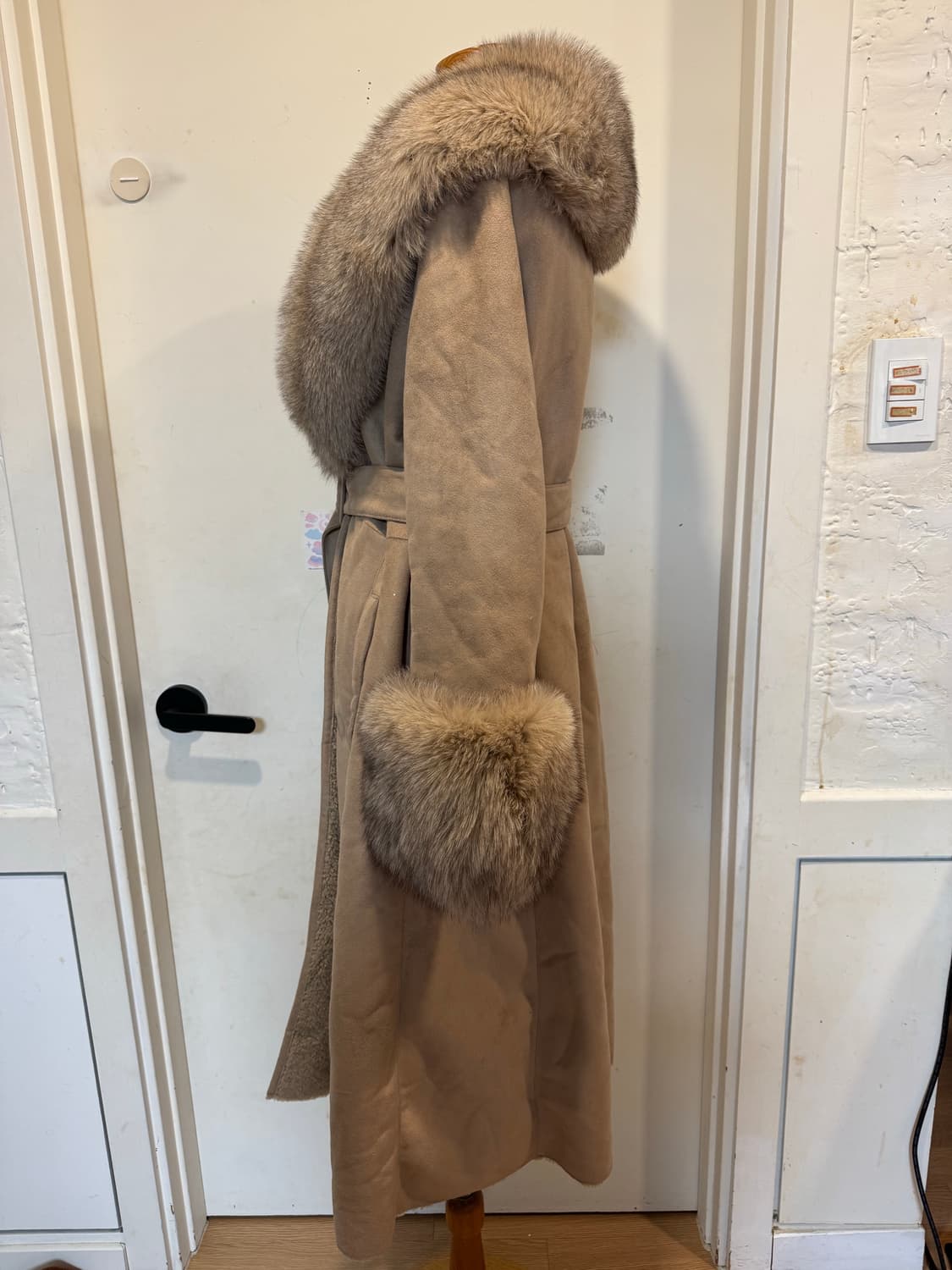 myeyeko 마이아이코 폭스퍼 무스탕 상품이미지9