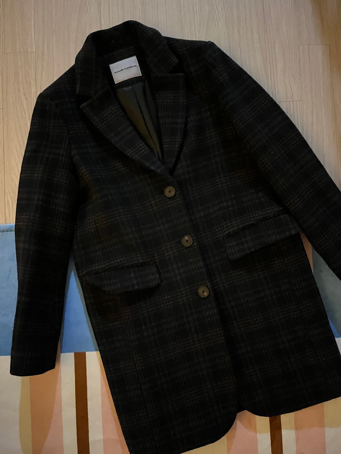 마누엘에기욤 네이비체크 코트 상품이미지3