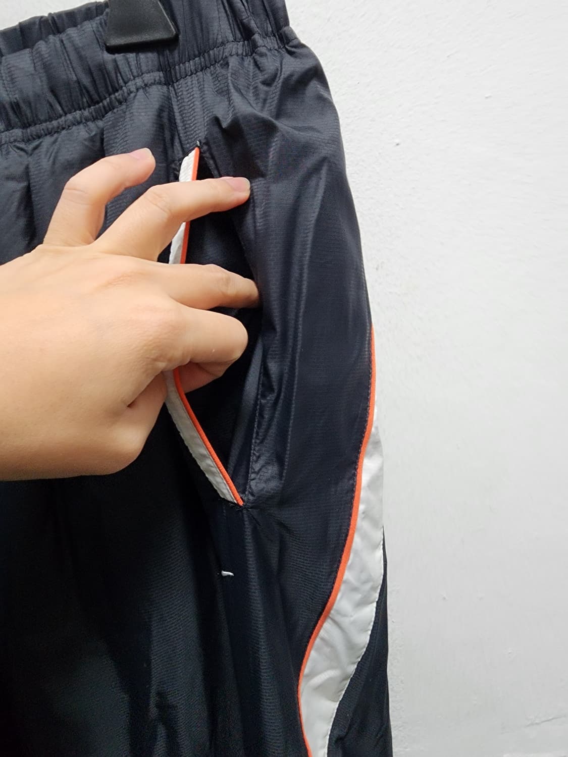 나이키 기모 오레오배색 나일론 츄리닝바지 상품이미지5