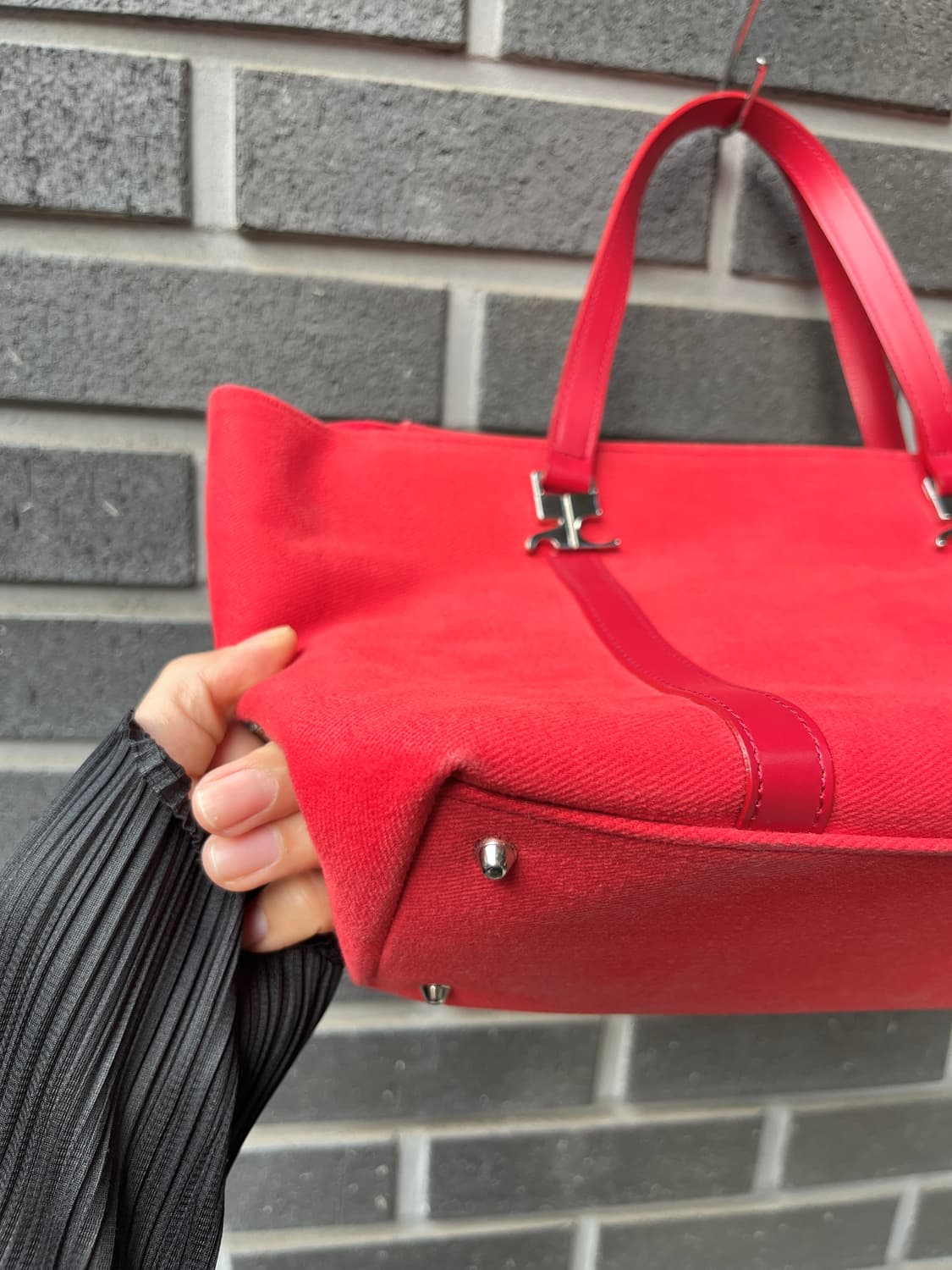 00s Courreges 꾸레쥬 더블 로고 펜던트 토트백 레드 상품이미지8