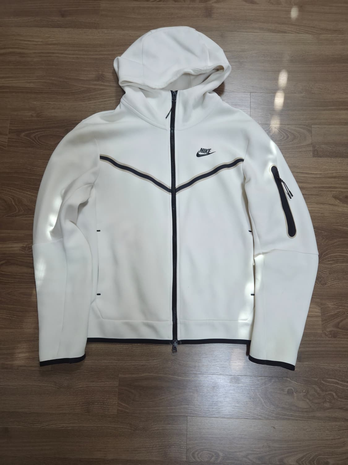 나이키 테크팩 화이트 상품이미지1