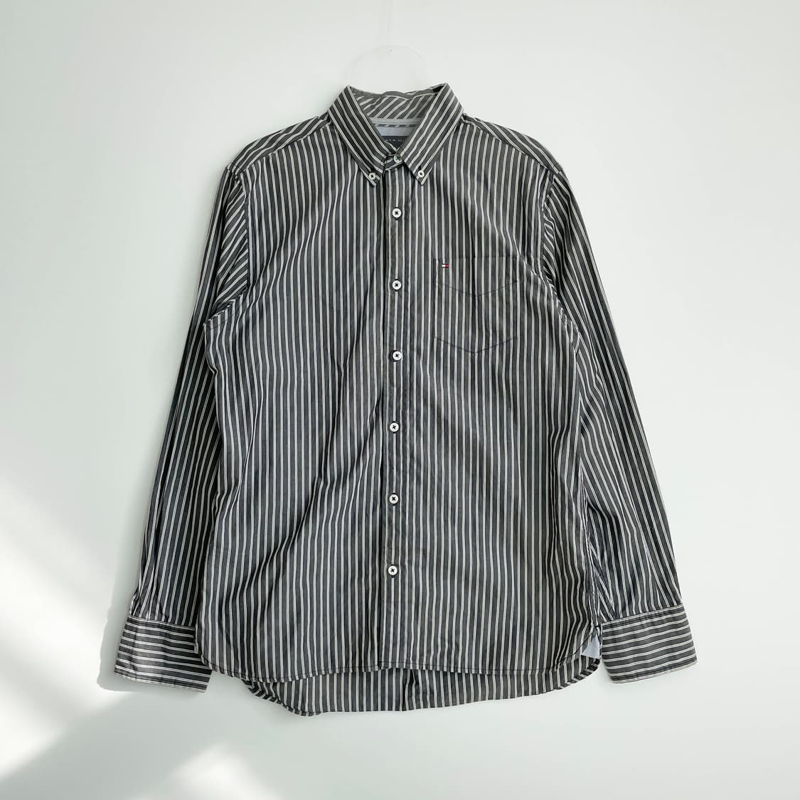 D2  타미힐피거 스트라이프 셔츠 M사이즈 상품이미지1