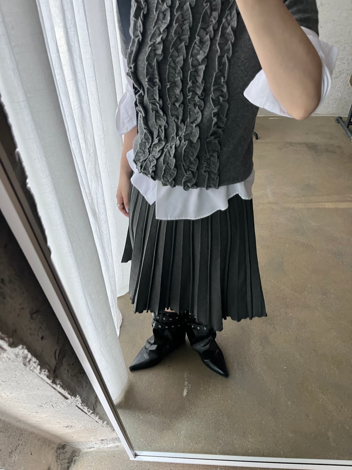 Theoria 플리츠 스커트 그레이 상품이미지3