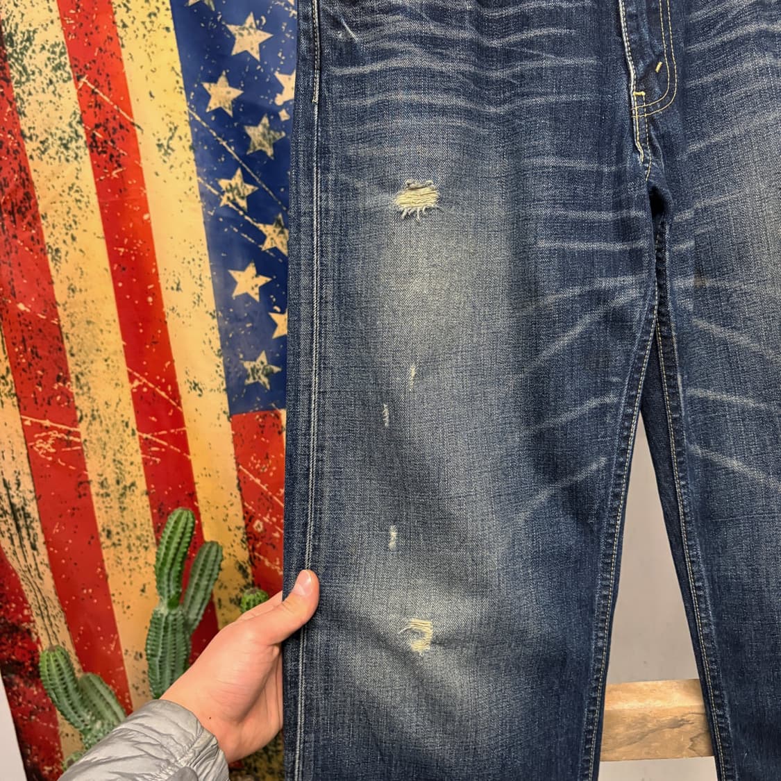 00s 리바이스 503 루즈핏 레더탭 디스트로이드 워싱 데님팬츠 N390 상품이미지5