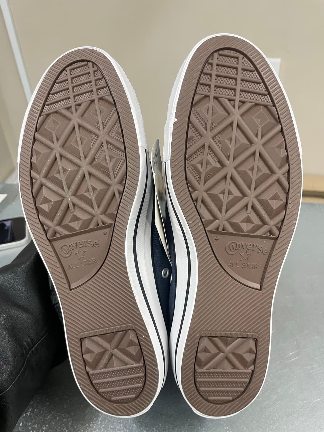 [새상품] 컨버스 척테일러 올스타 클래식 네이비 270 상품이미지7