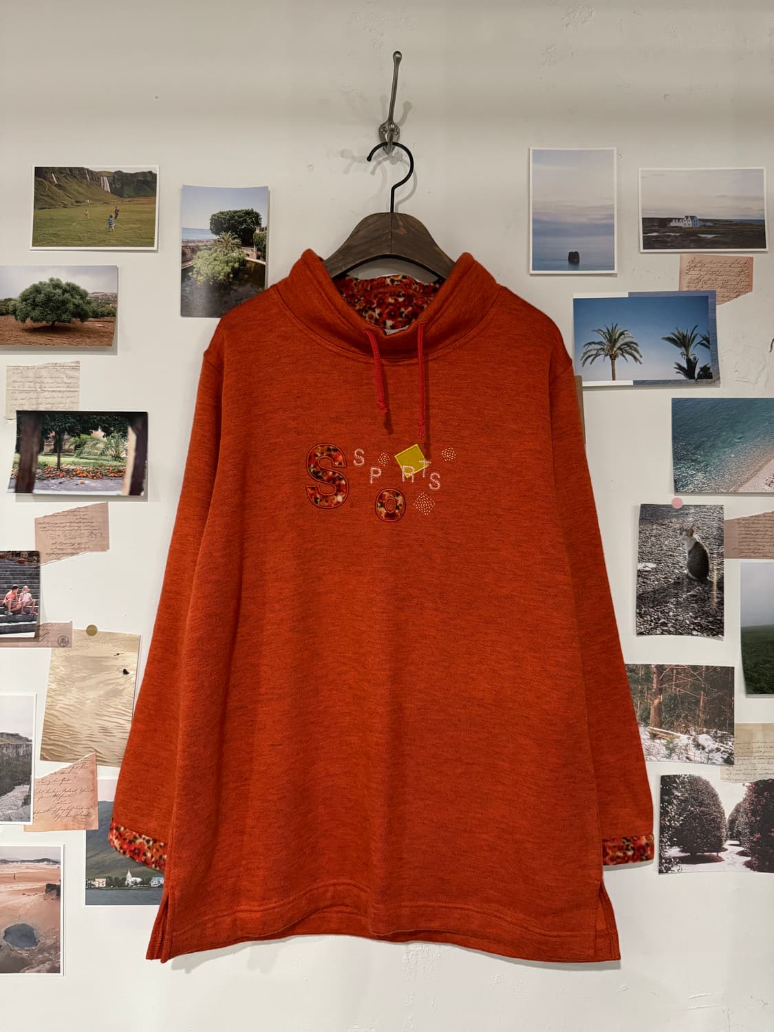 플라워 로고 기모 티셔츠 상품이미지1