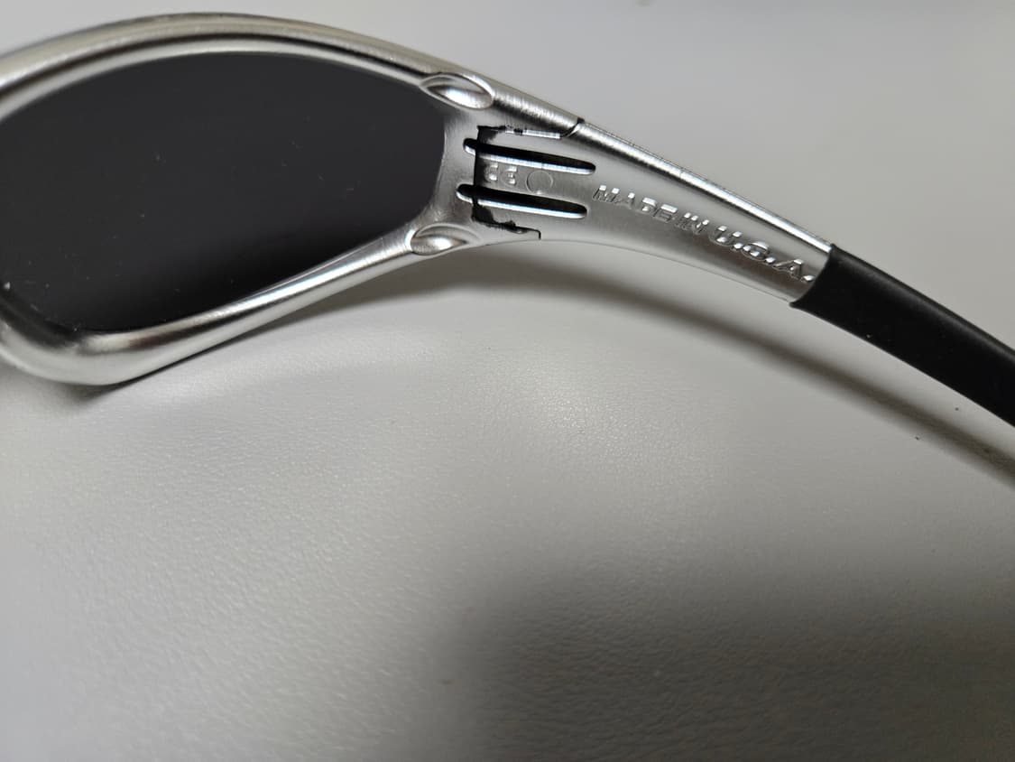 오클리 뉴스트레이트자켓 폴리쉬드 알루미늄 상품이미지4