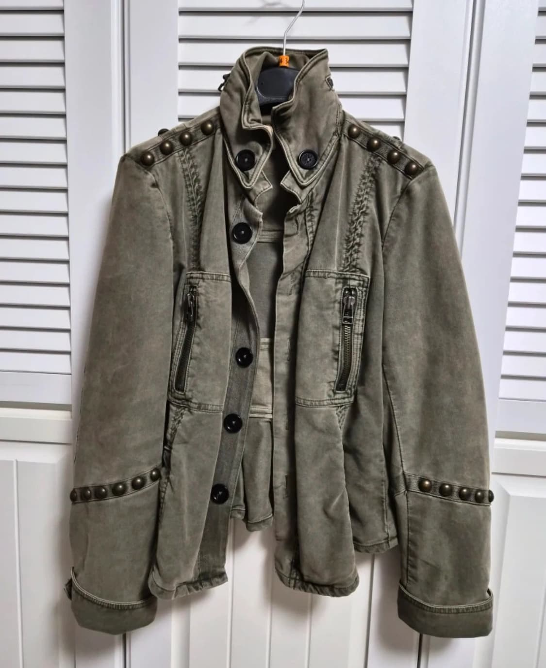 쟈딕앤볼테르(Zadig & Voltaire)스터드 밀리터리 자켓 상품이미지2