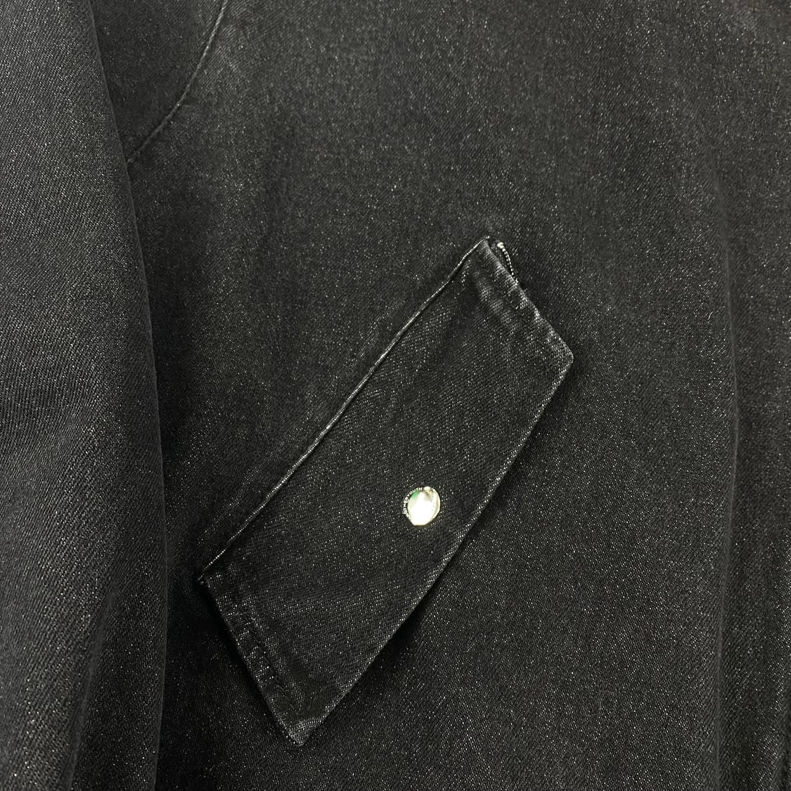 어나더유스 자수 빅로고 블랙 봄버 점퍼(108) 상품이미지6