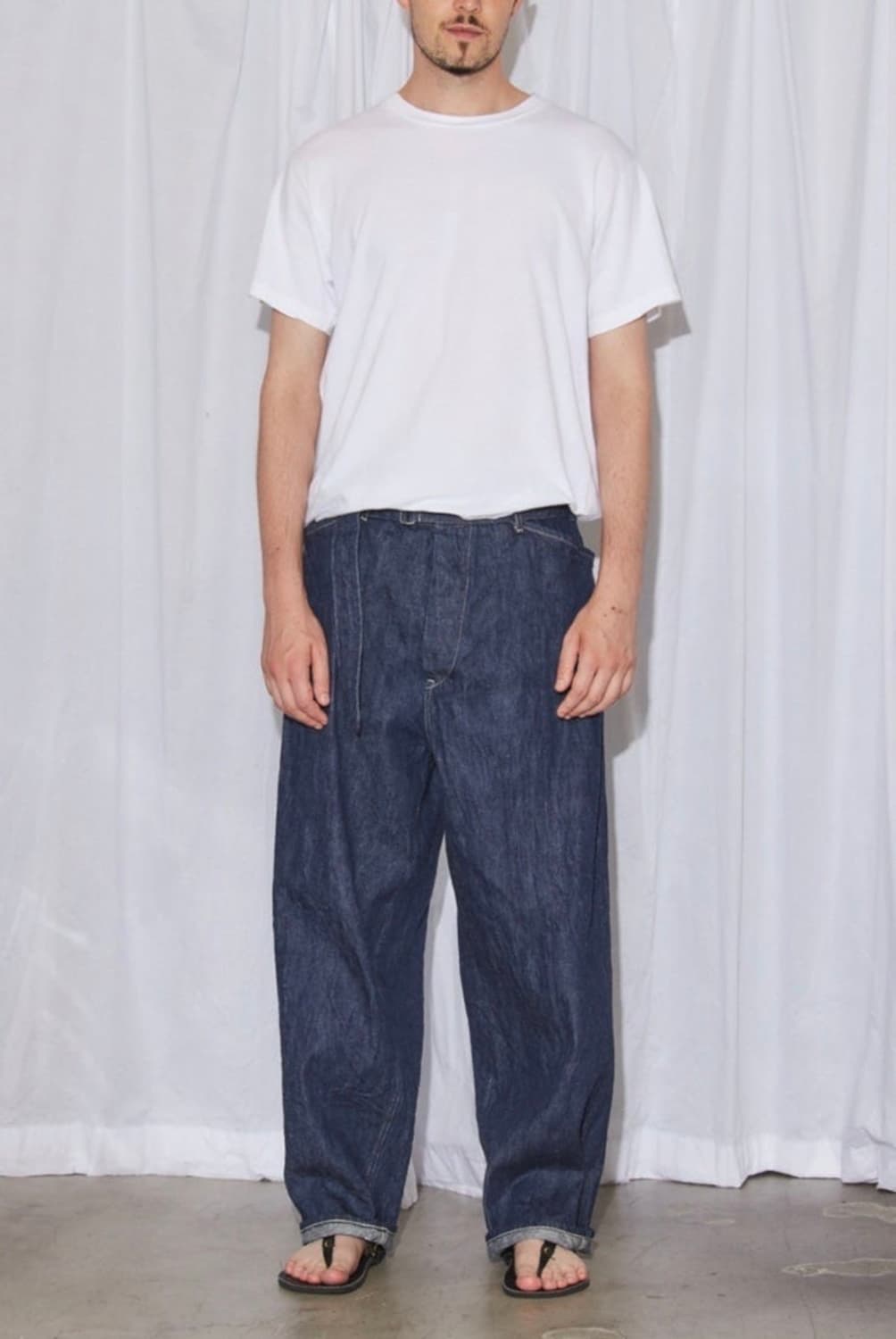 [1] 24SS 코모리 벨티드 데님 팬츠 상품이미지2