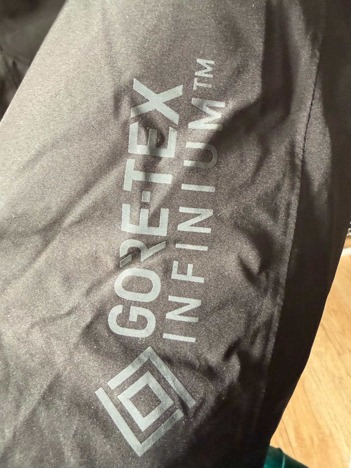 칼하트wip 고어텍스 파카 m사이즈 상품이미지5