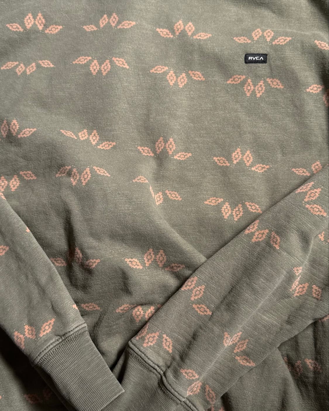 RVCA 올오버 패턴 롱슬리브 XL 상품이미지3