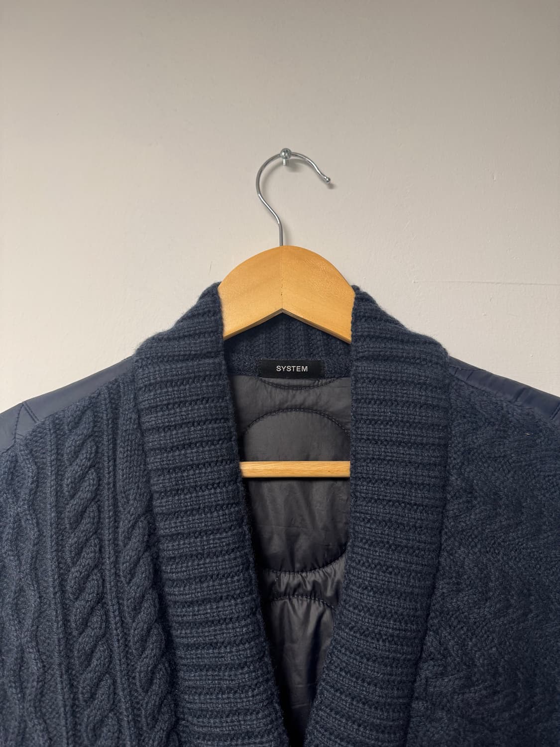 한섬 시스템 케이블 니트 패딩 가디건 네이비 F 상품이미지2