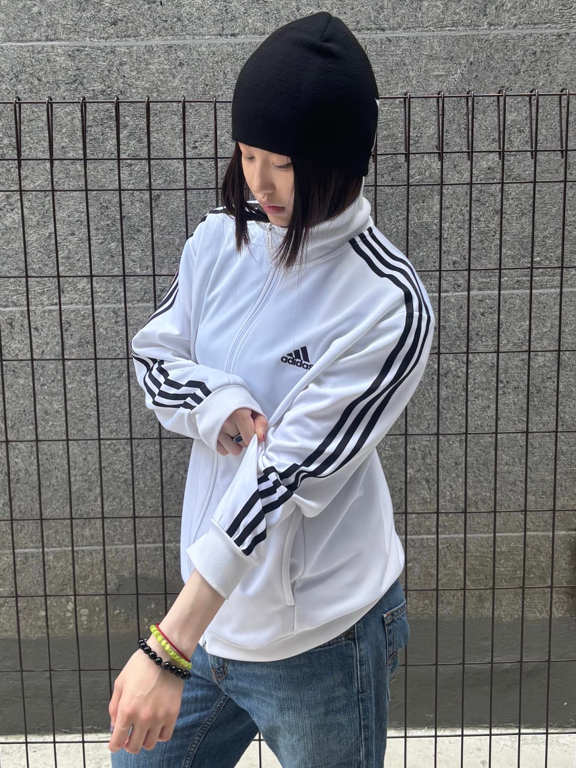 아디다스 화이트 삼선 트랙탑 상품이미지2