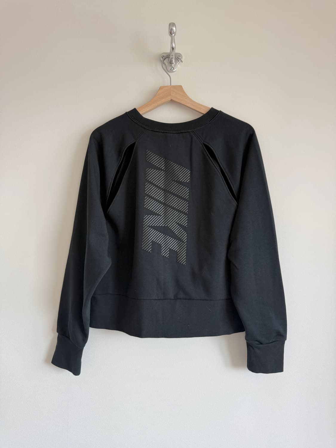 나이키(NIKE) 드라이핏 스웻 셔츠 상품이미지4