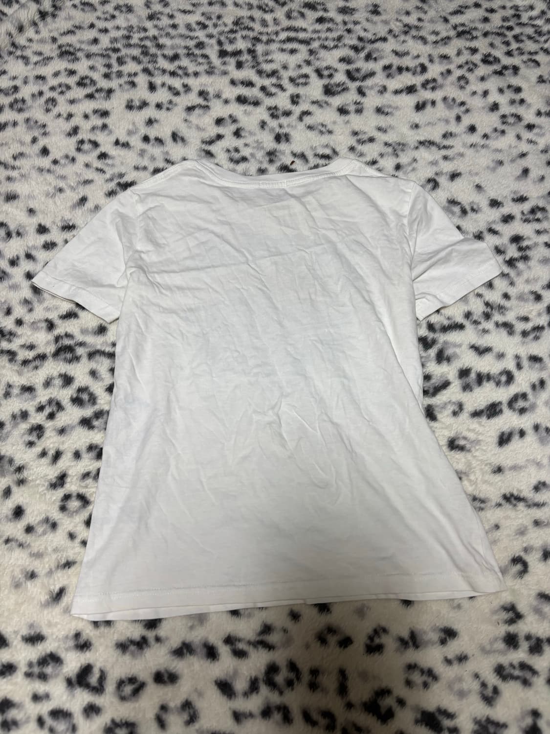 “Unknown” Kiss Print Band Tee 상품이미지3