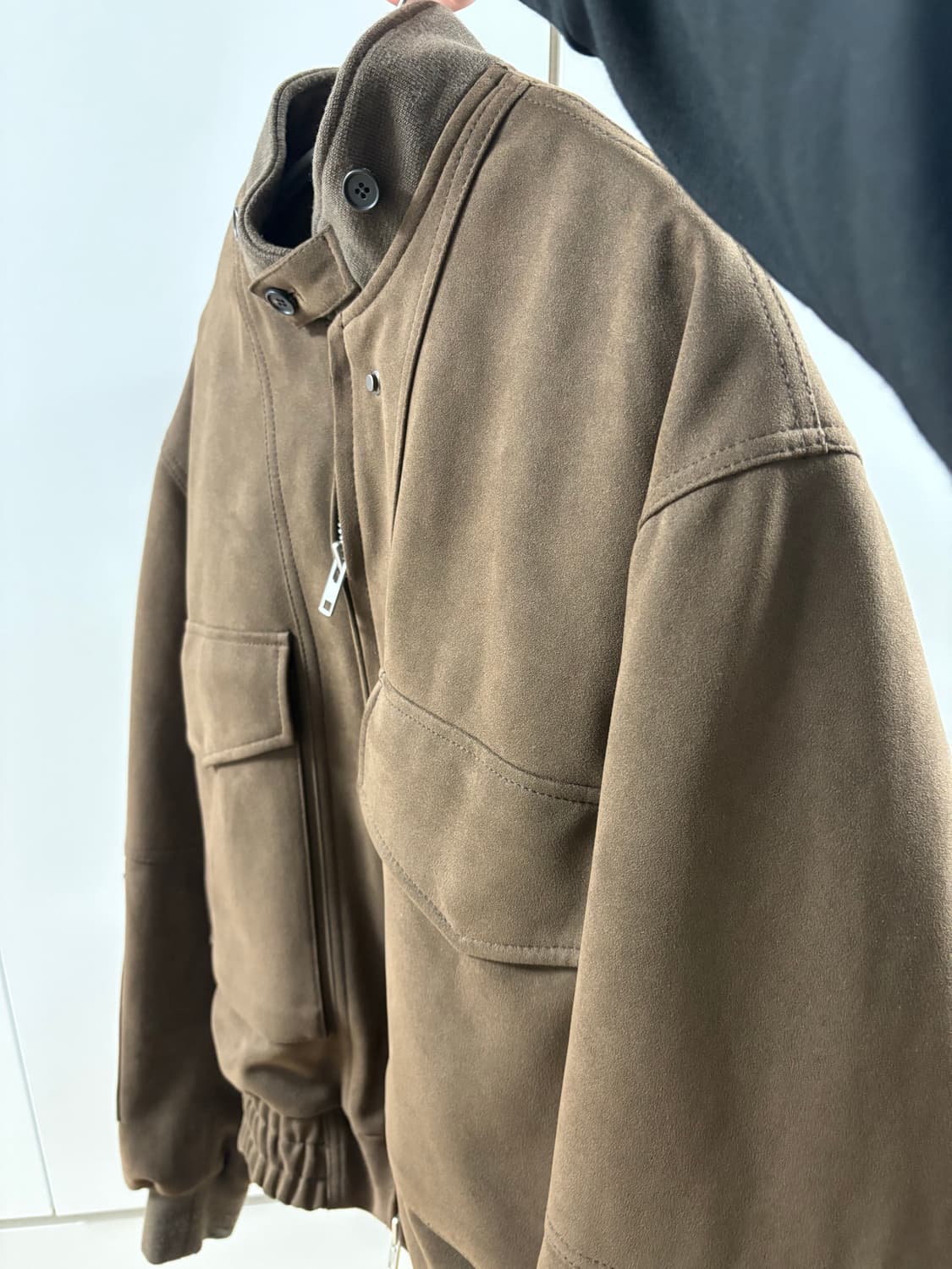 알렌느 3D 포우 스웨이드 봄버 자켓 브라운 1사이즈 상품이미지6