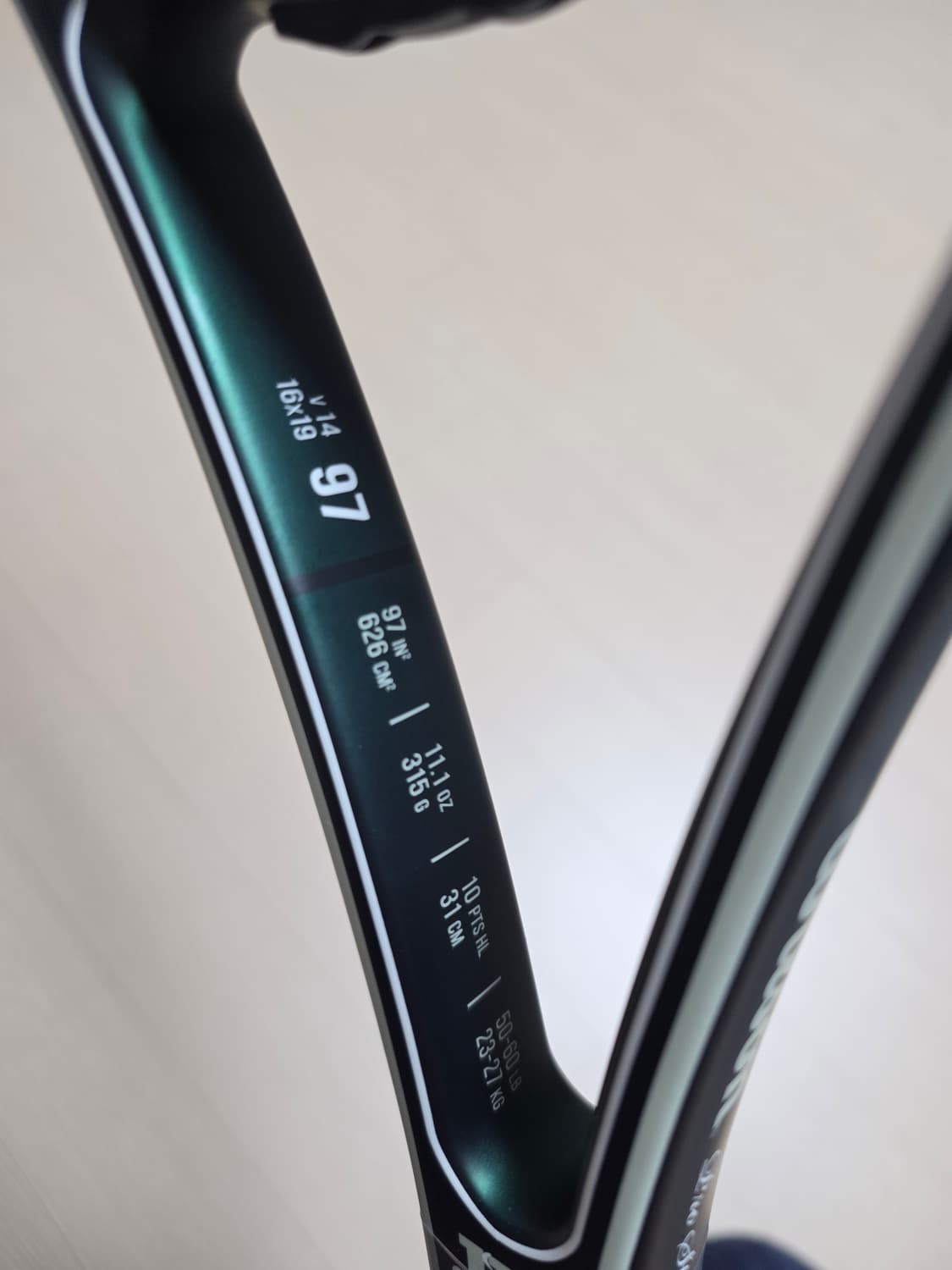 [3그립] Wilson x Kith 프로스태프 97L V14 상품이미지10