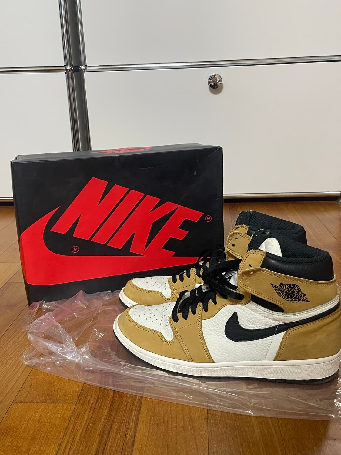 조던 1 OG 루키오브더 이어 290 상품이미지3