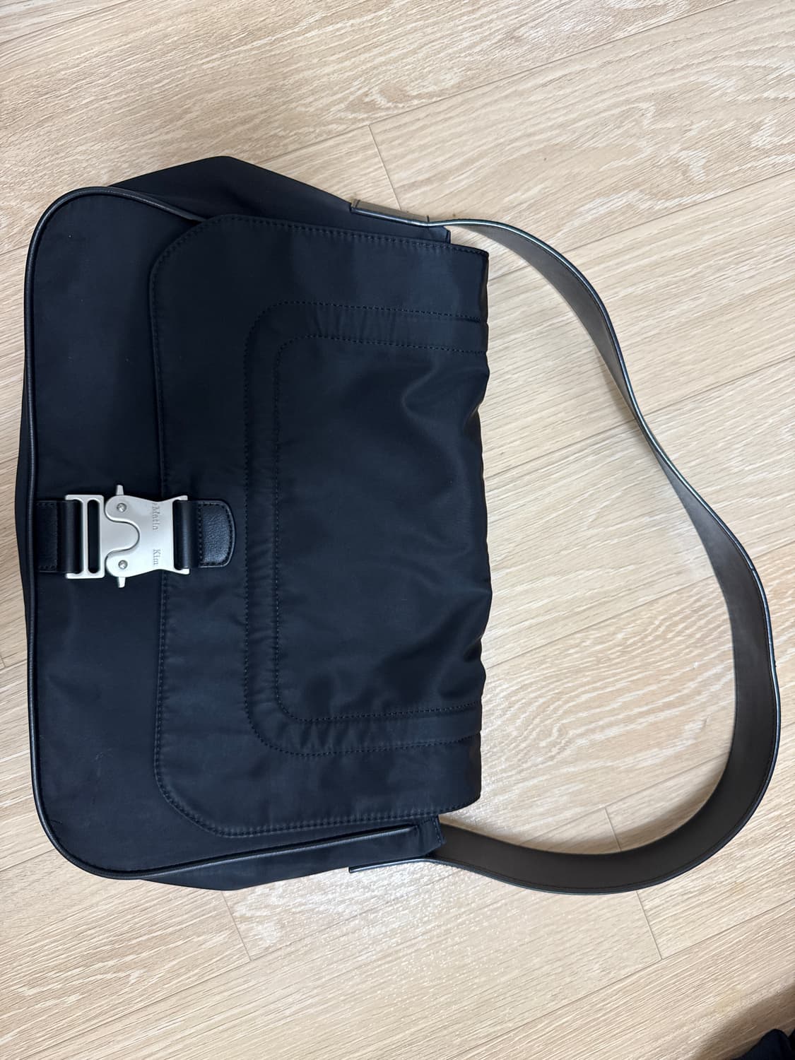 마뗑킴 버클백 블랙 상품이미지1