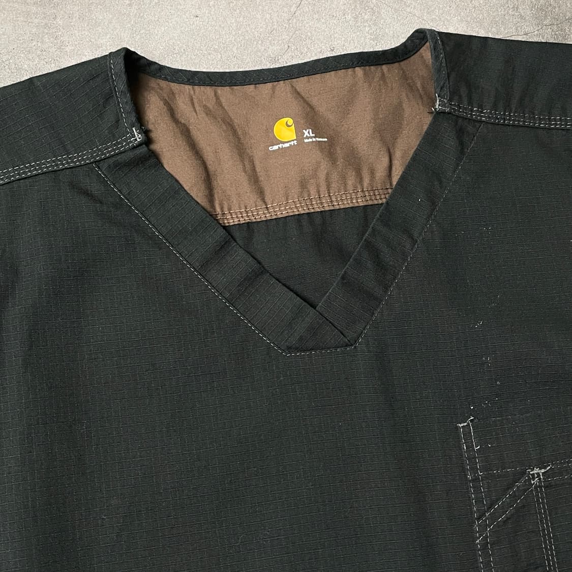 CARHARTT 칼하트 블랙 브이넥 리프스탑 워크 반팔티셔츠 A01058 상품이미지2