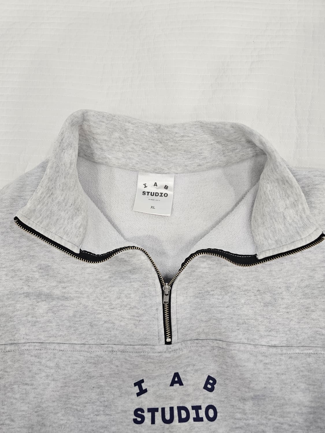 아이앱 스튜디오 하프집업_xl 그레이 상품이미지3