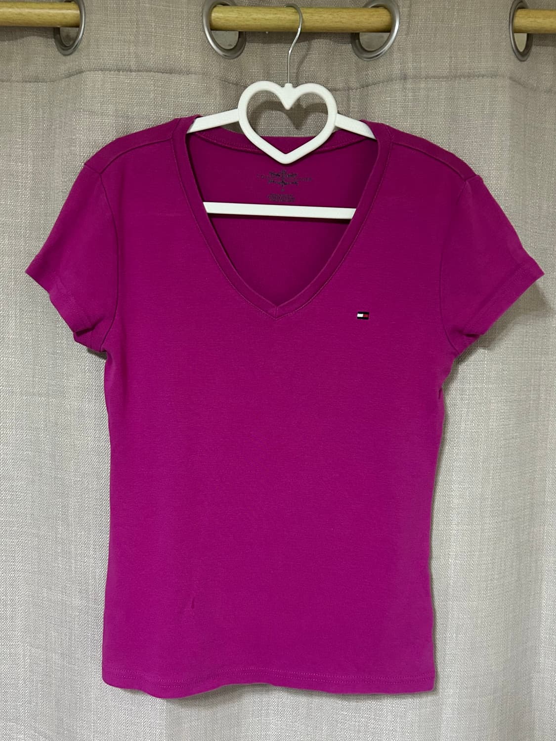타미힐피거 마젠타 반팔 티셔츠 상품이미지1
