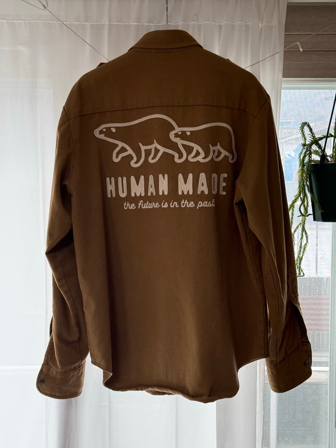 휴먼메이드 헌팅셔츠 브라운 상품이미지1