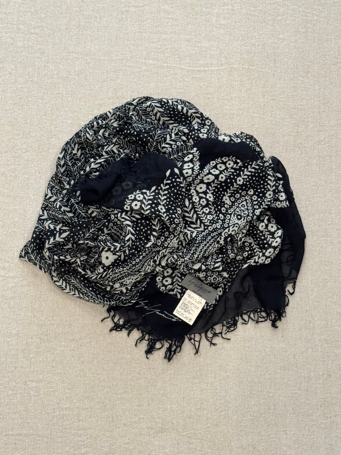 요지야마모토 뿌르옴므 레이온 실크 머플러 상품이미지4