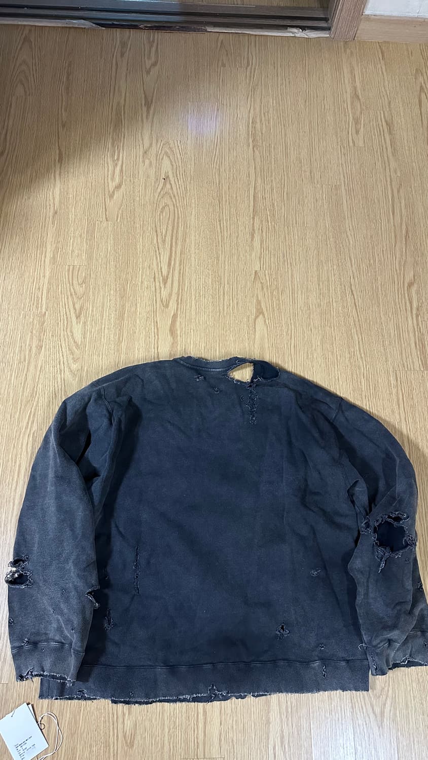 ANCELLM 안셀름 CRASH UNEVEN 오버 스웻셔츠 (2) 상품이미지3