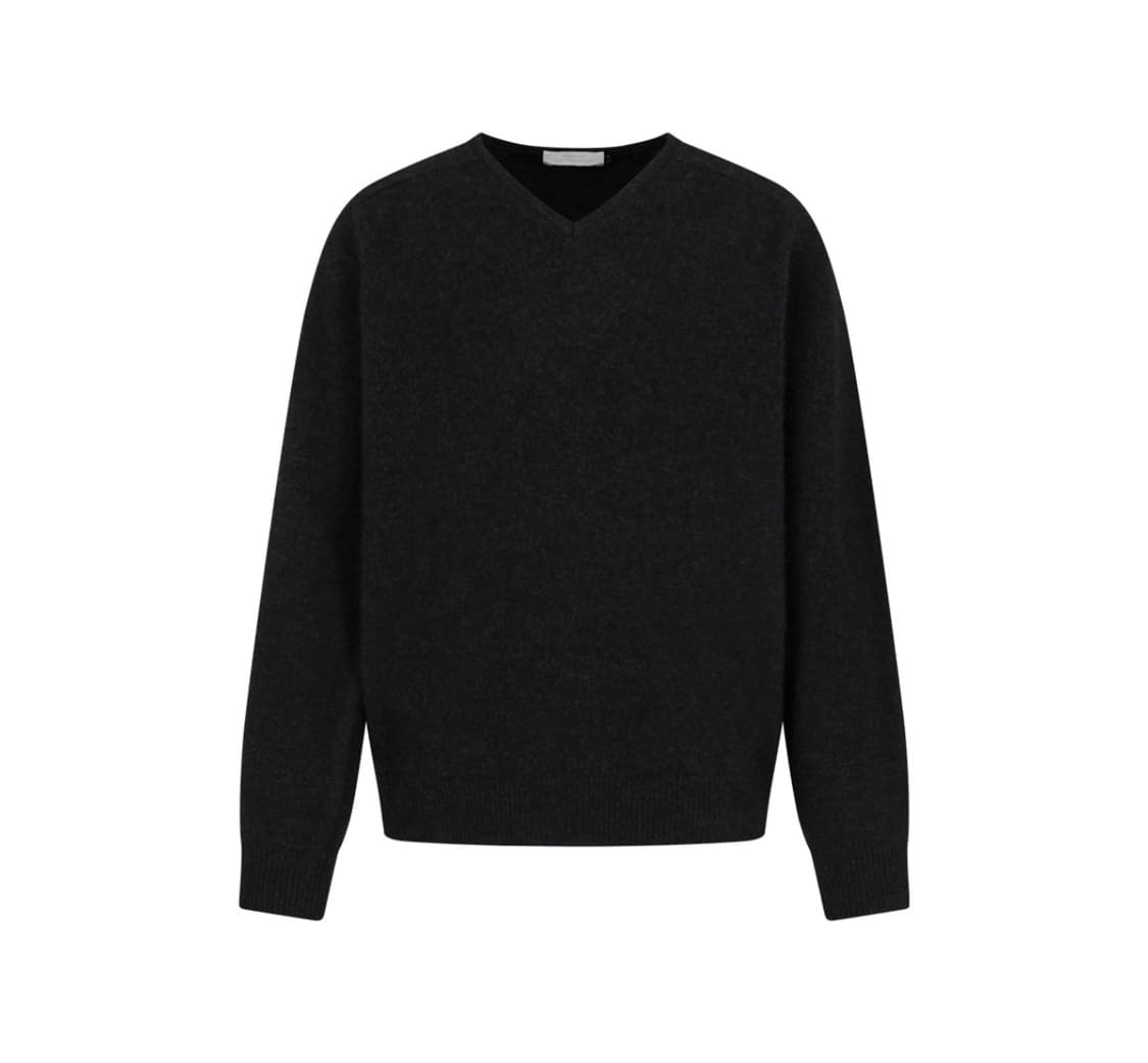 (교환) 아모멘토 라쿤 브이넥 니트 색 교환하실분 상품이미지2