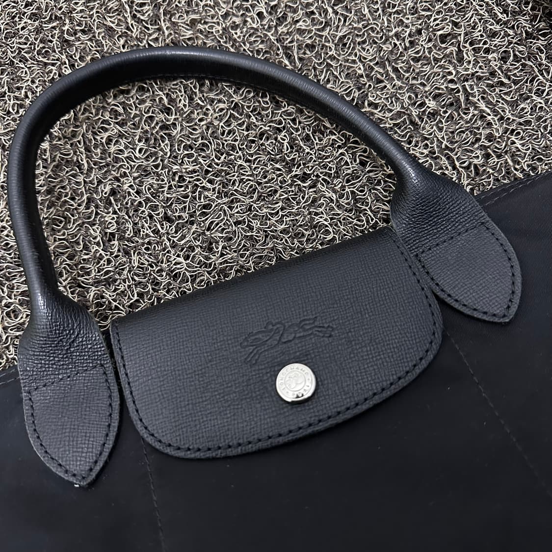 Longchamp 롱샴 여성 토트백 크로스백 블랙 상품이미지3