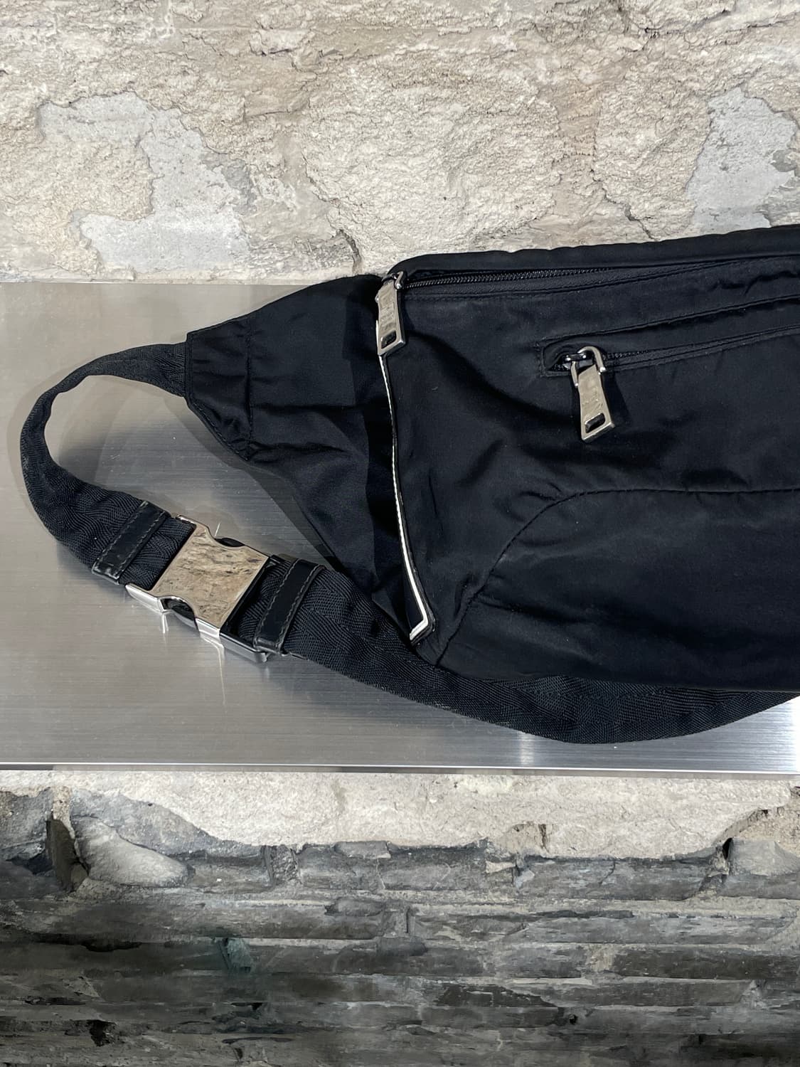 프라다 018 테크 블랙 나일론 페니백 상품이미지3