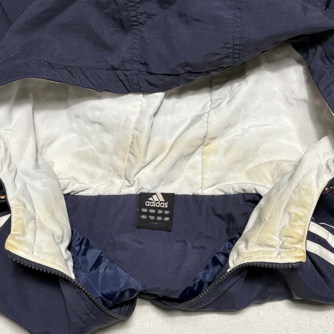 110 아디다스 올드스쿨 누빔 점퍼 상품이미지8