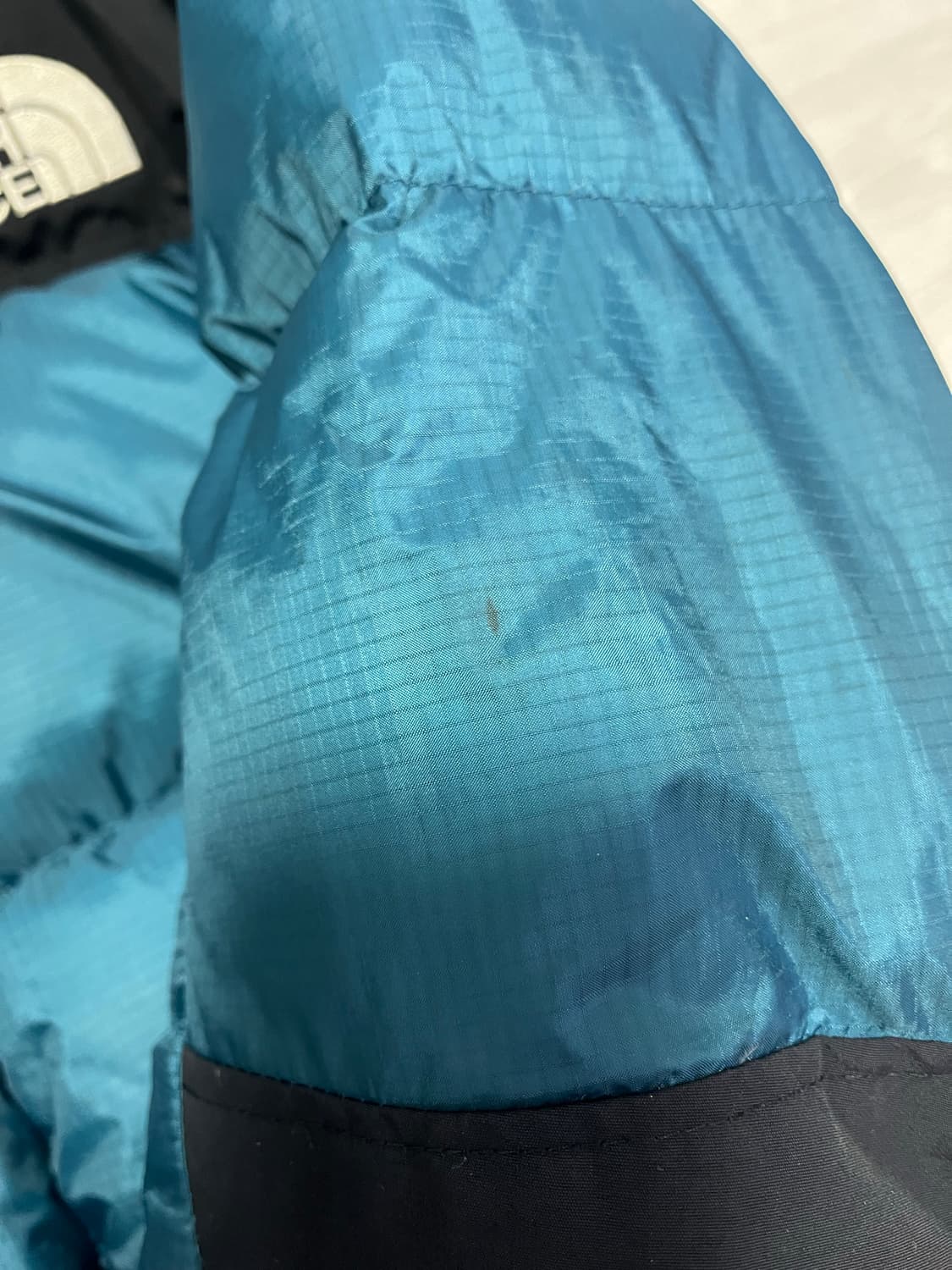 노스페이스700 구스다운 퍼텍스패딩 90 상품이미지4