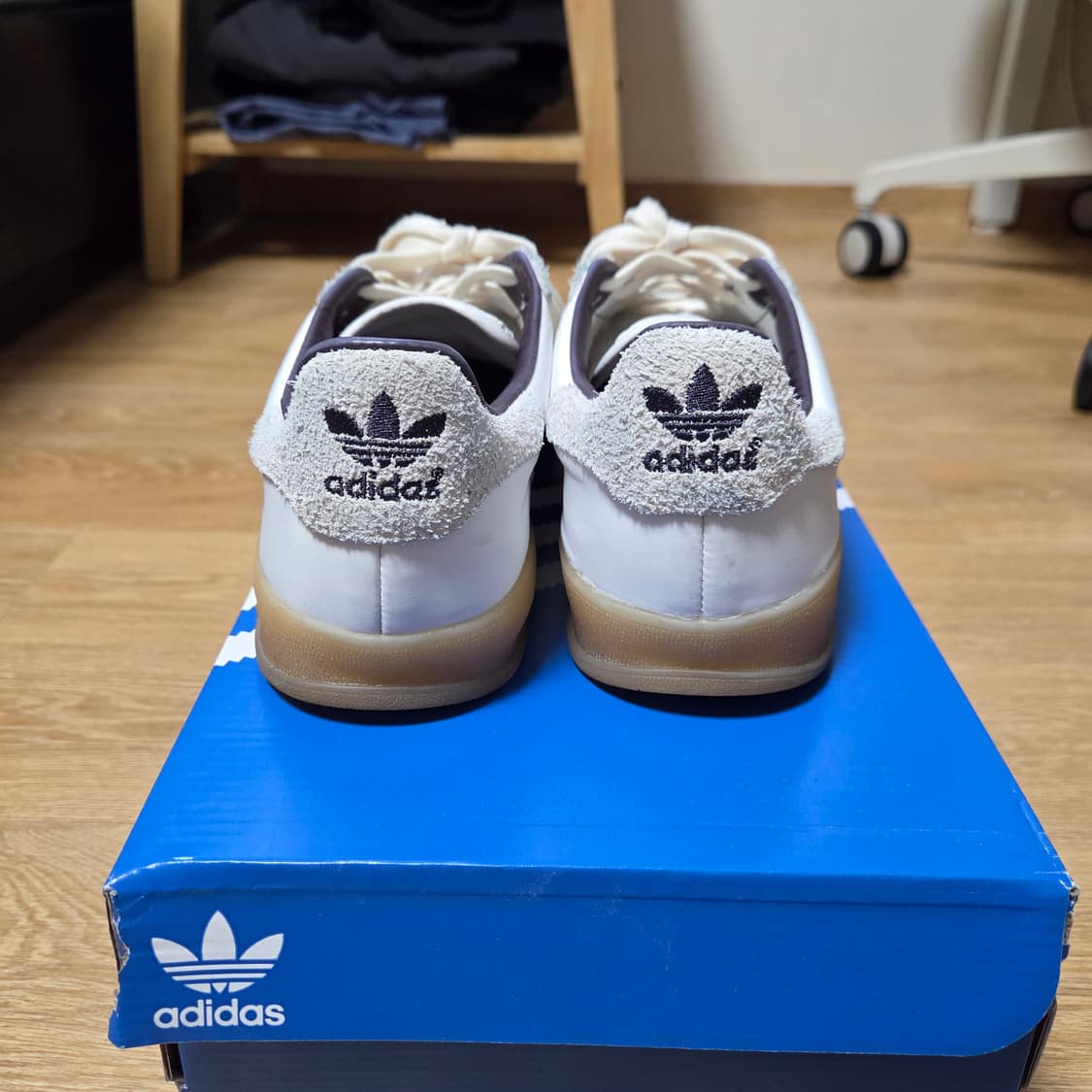 [255] 아디다스 x 시바타히카리 가젤 인도어 화이트 / 삼바 독일군 상품이미지4