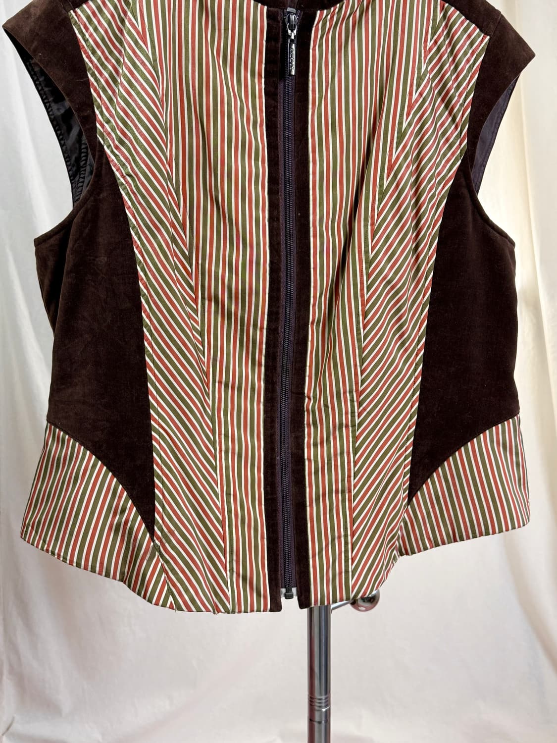 히로코비스 스트라이프 퀼팅 베스트 자켓 상품이미지3