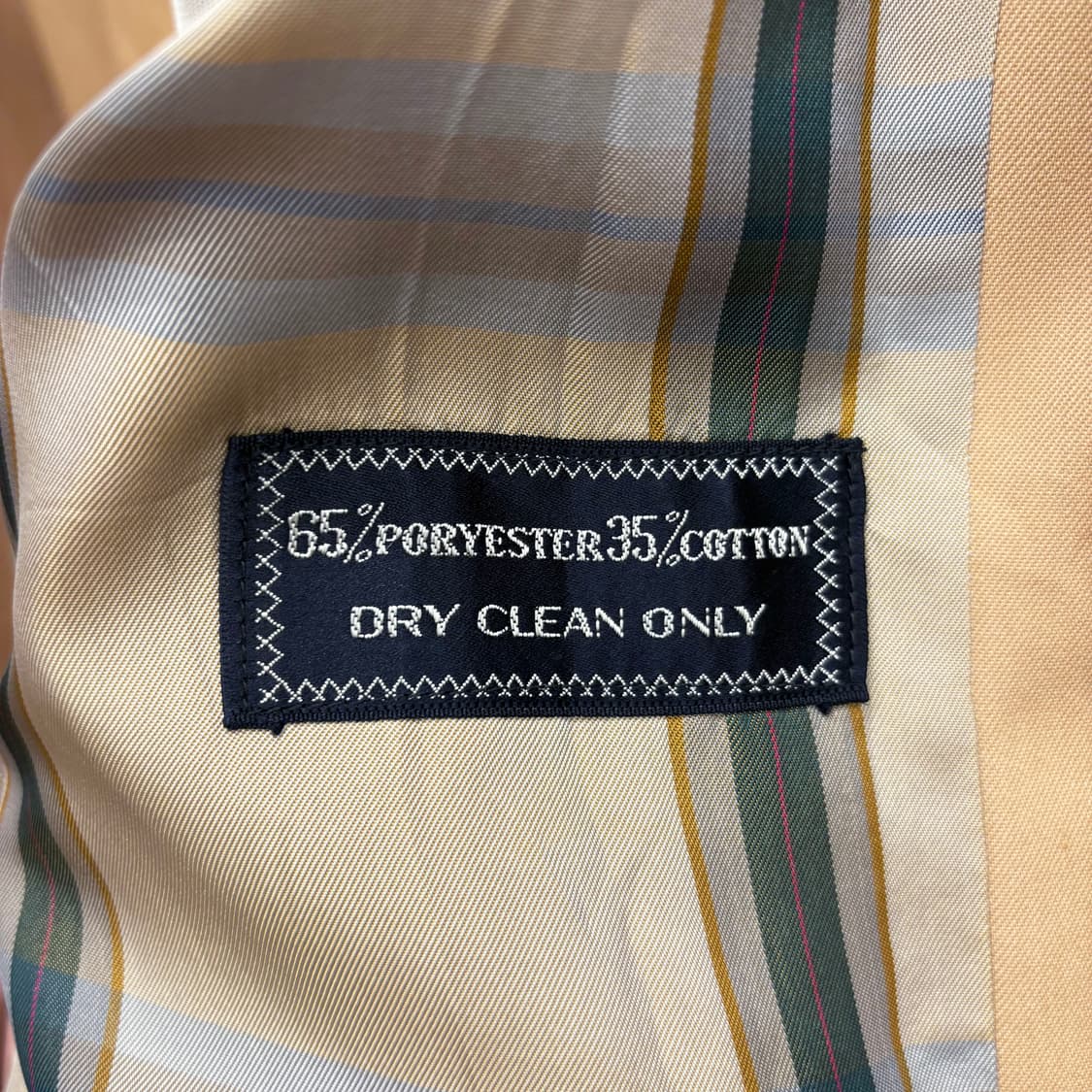 버버리 미니멀 롱 코트 레귤러 카라 싱글 브레스티드 디테일 브라운 상품이미지7