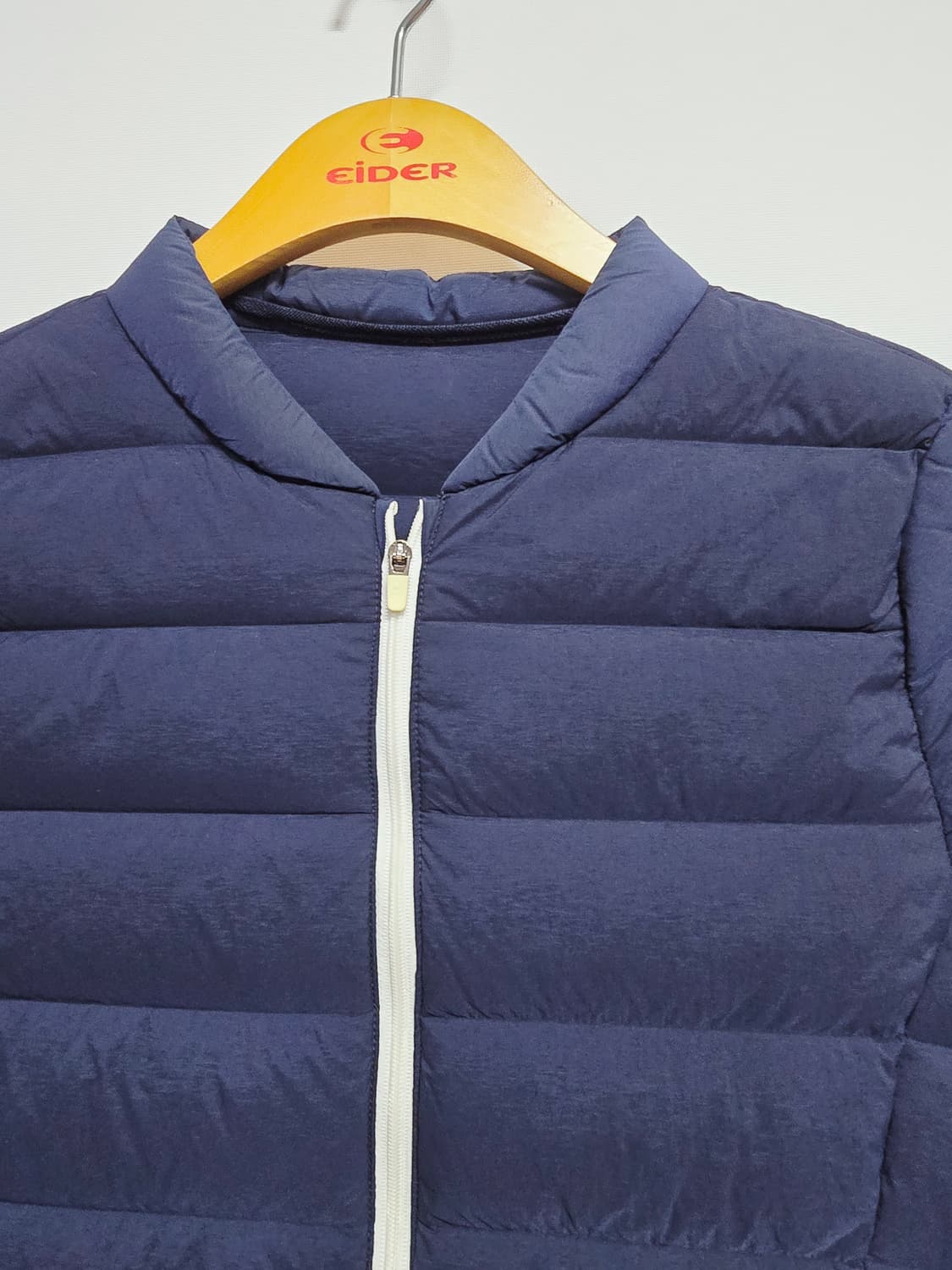 까스텔바작 여성 네이비 경량 구스다운패딩 점퍼 상품이미지2