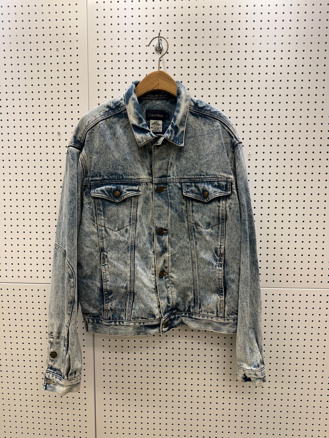 캘빈클라인 워싱 데님 트러커 자켓 U694 상품이미지2